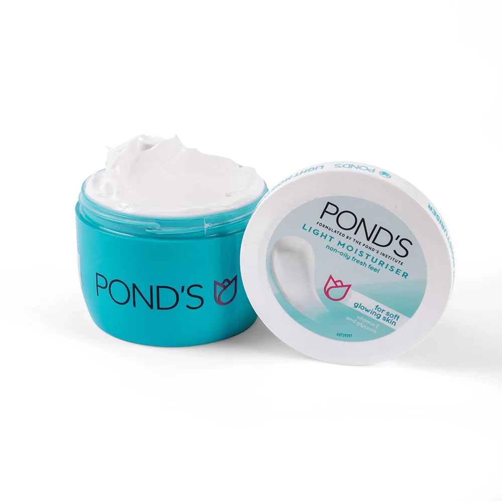 POND'S Super Light Gel, Oil-free Moisturizer for Hydrated, Glowing Skin, with Hyaluronic Acid & Vitamin E, 24Hr Hydration, Non-Sticky, Spreads Easily & Instantly Absorbs