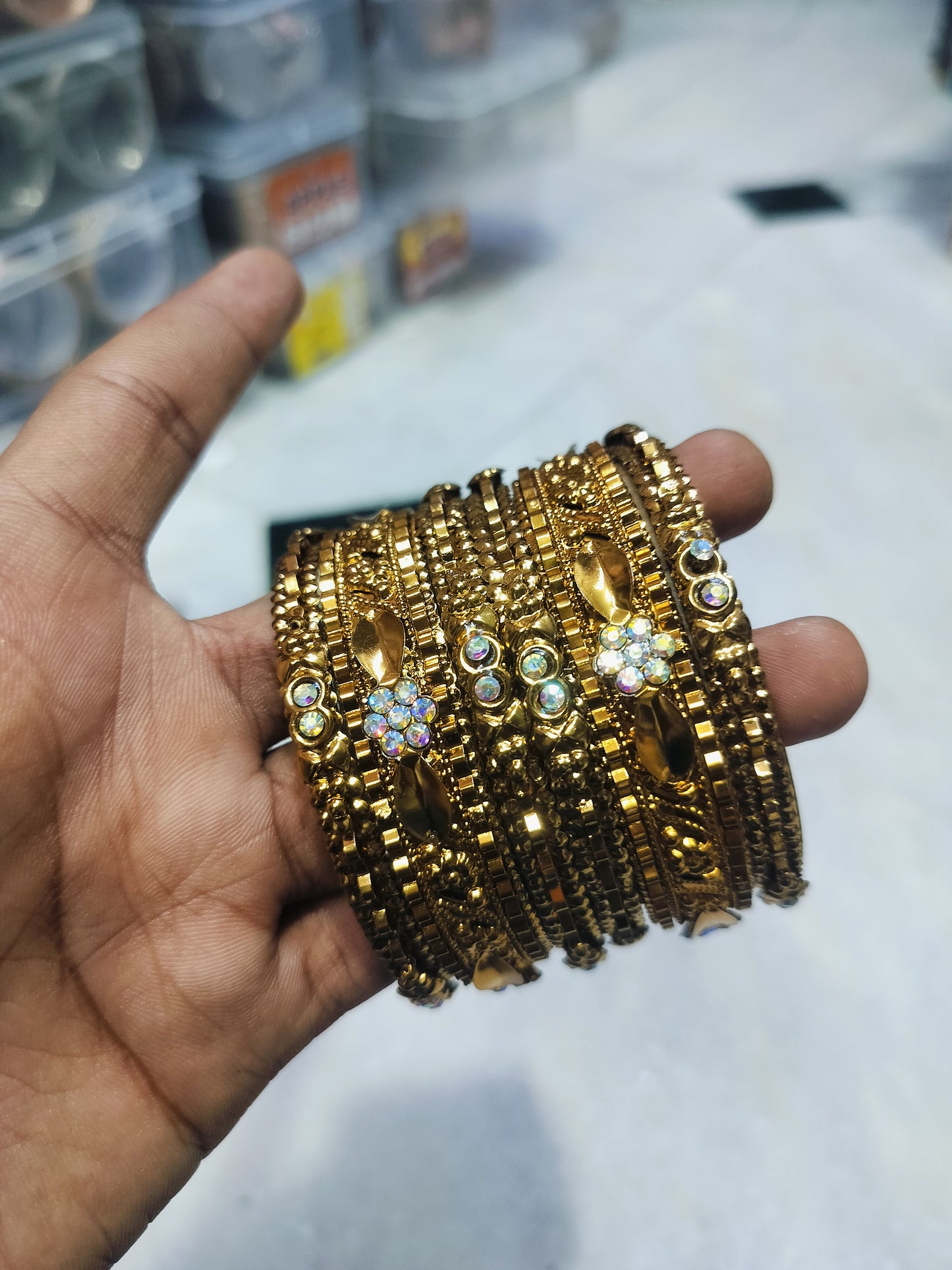 ANTIQUR LOOK SET BANGLES