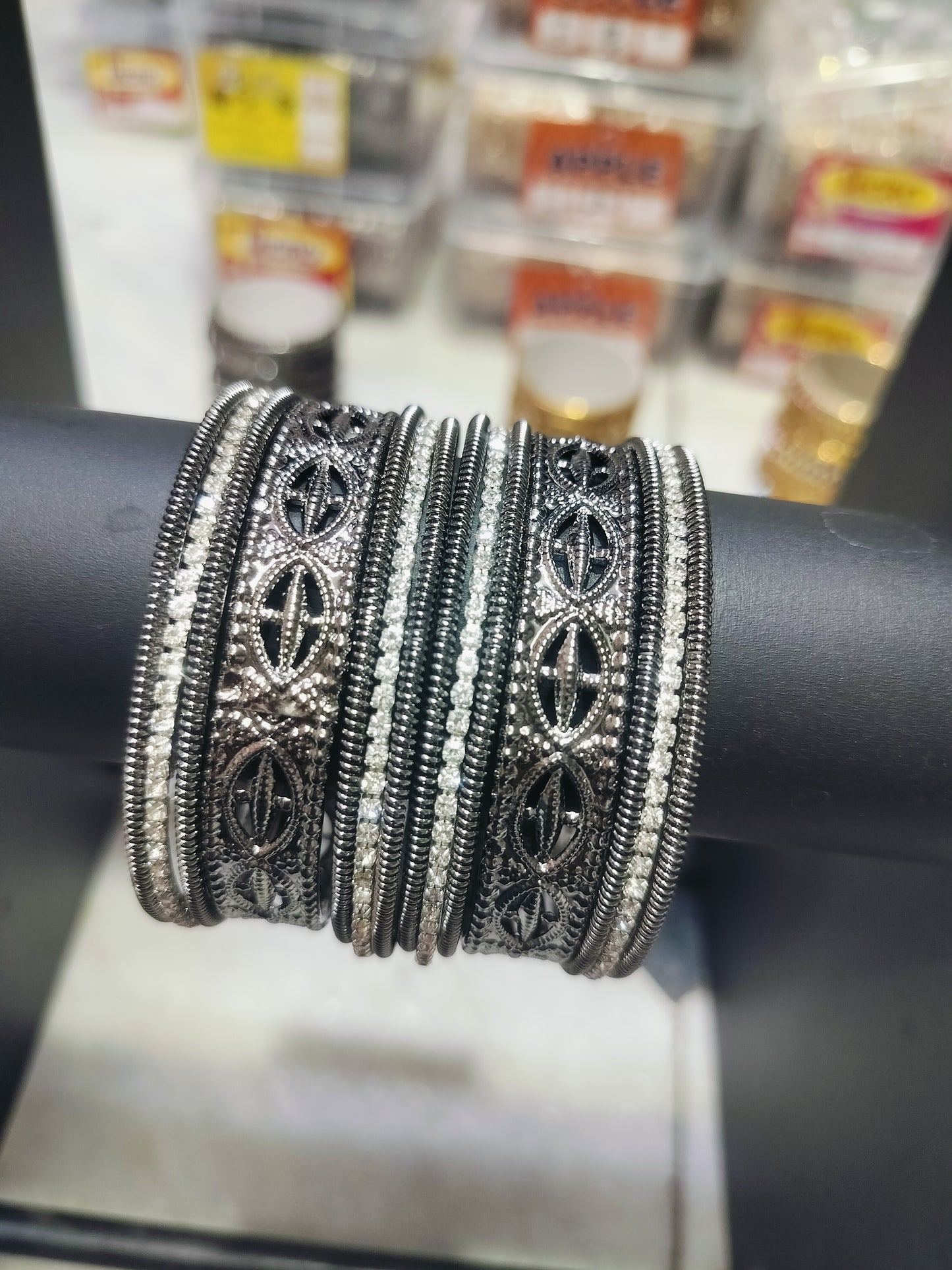 ANTIQUE SET BANGLES