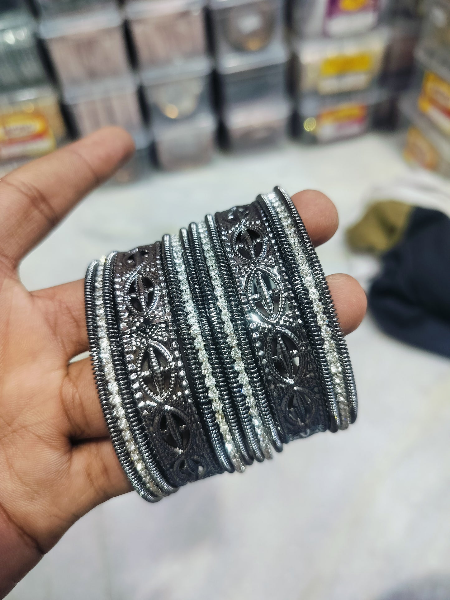 ANTIQUE SET BANGLES