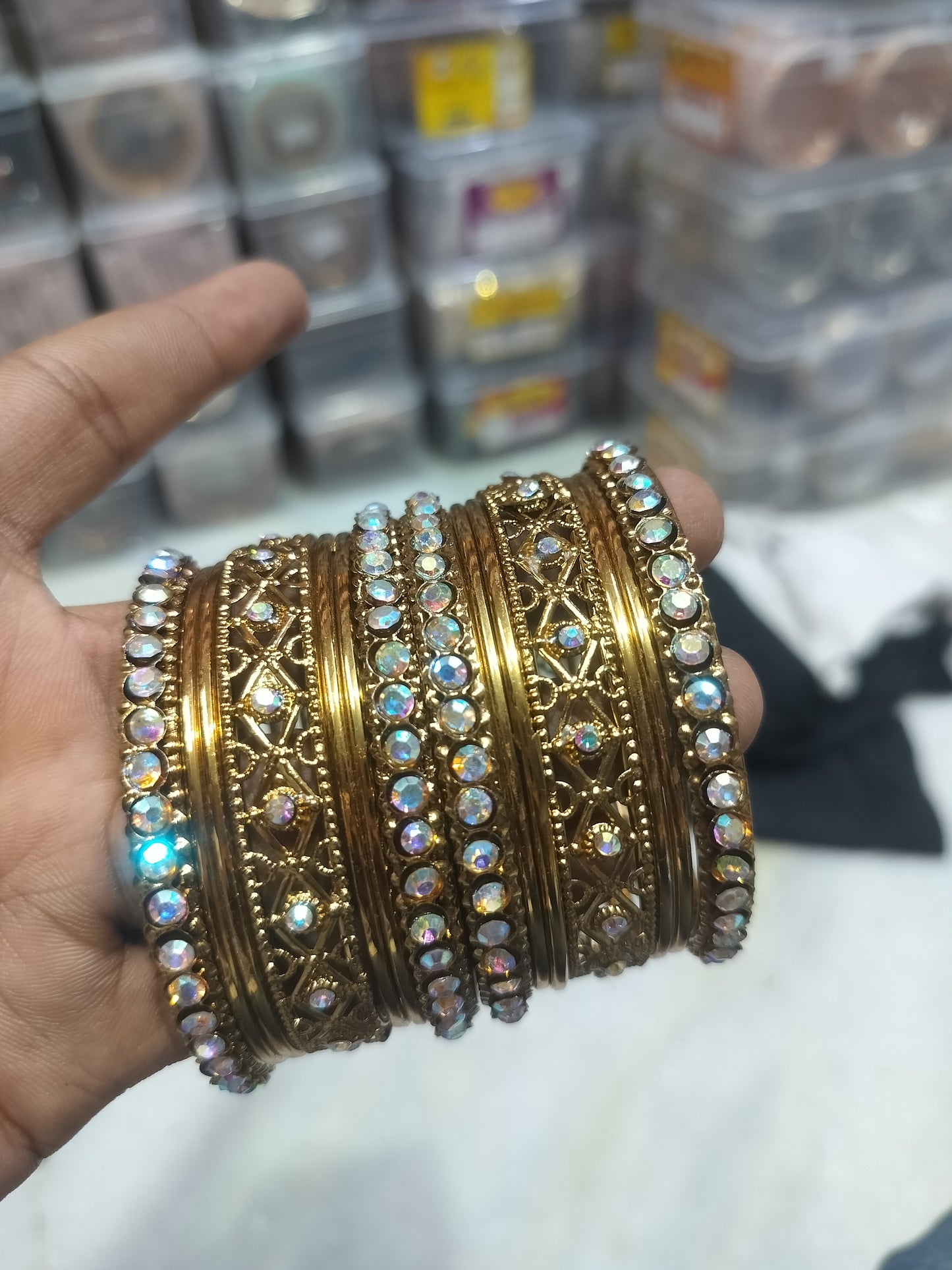 ANTIQUE LOOK GOLD PLATED SET BANGLES