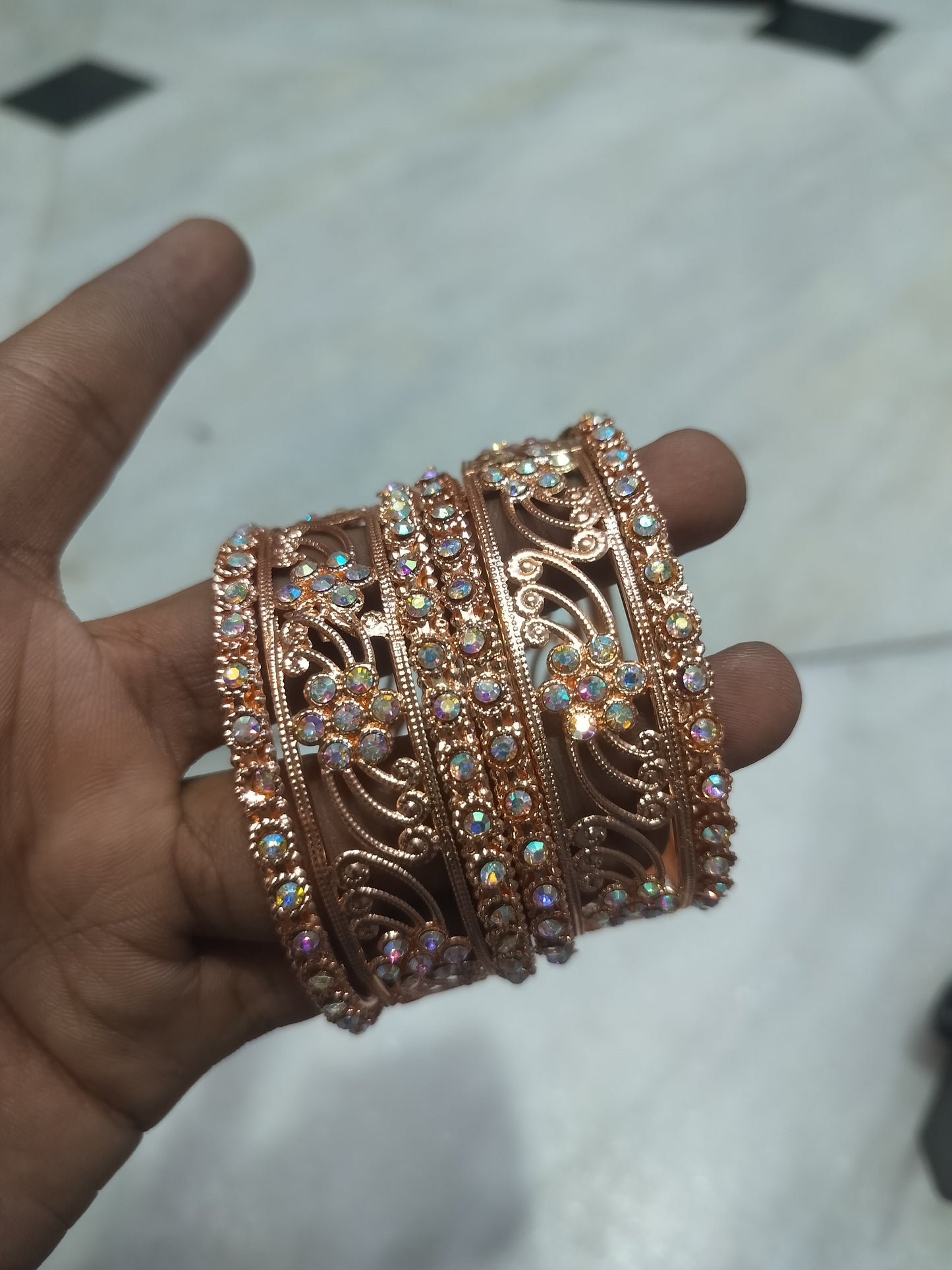 ROSE GOLD SET BANGLES