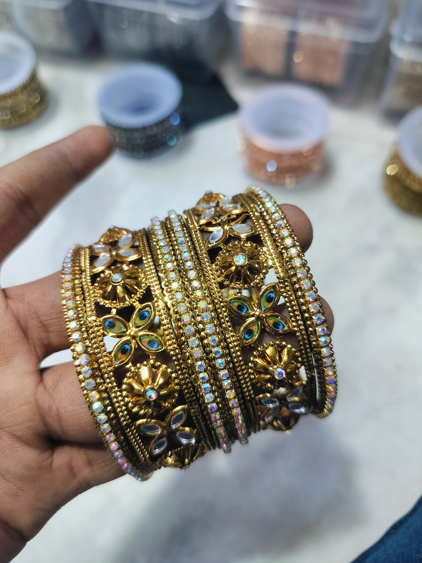 ANTIQUE MATAL BANGLES SET