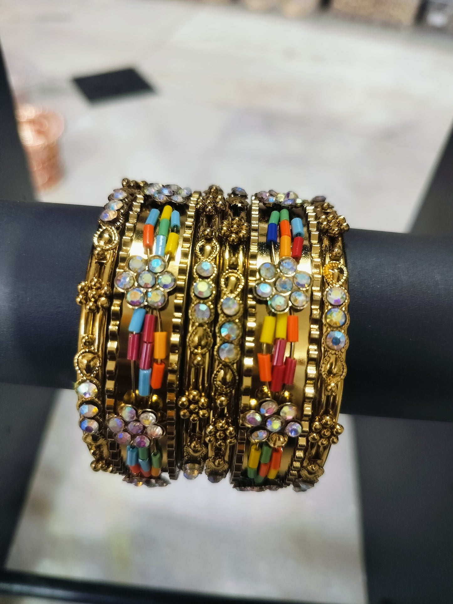 ANTIQUR LOOK SET BANGLES