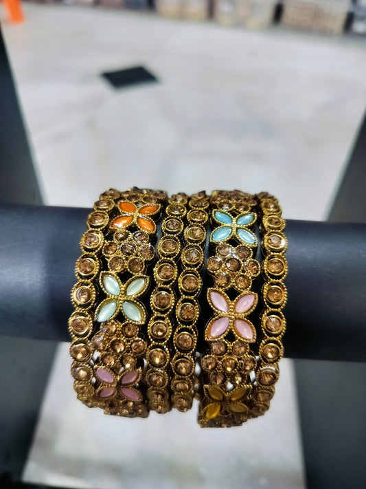 ANTIQUR LOOK SET BANGLES