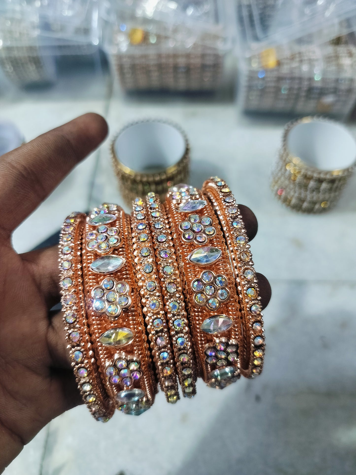 ANTIQUR LOOK ROSE GOLD SET BANGLES