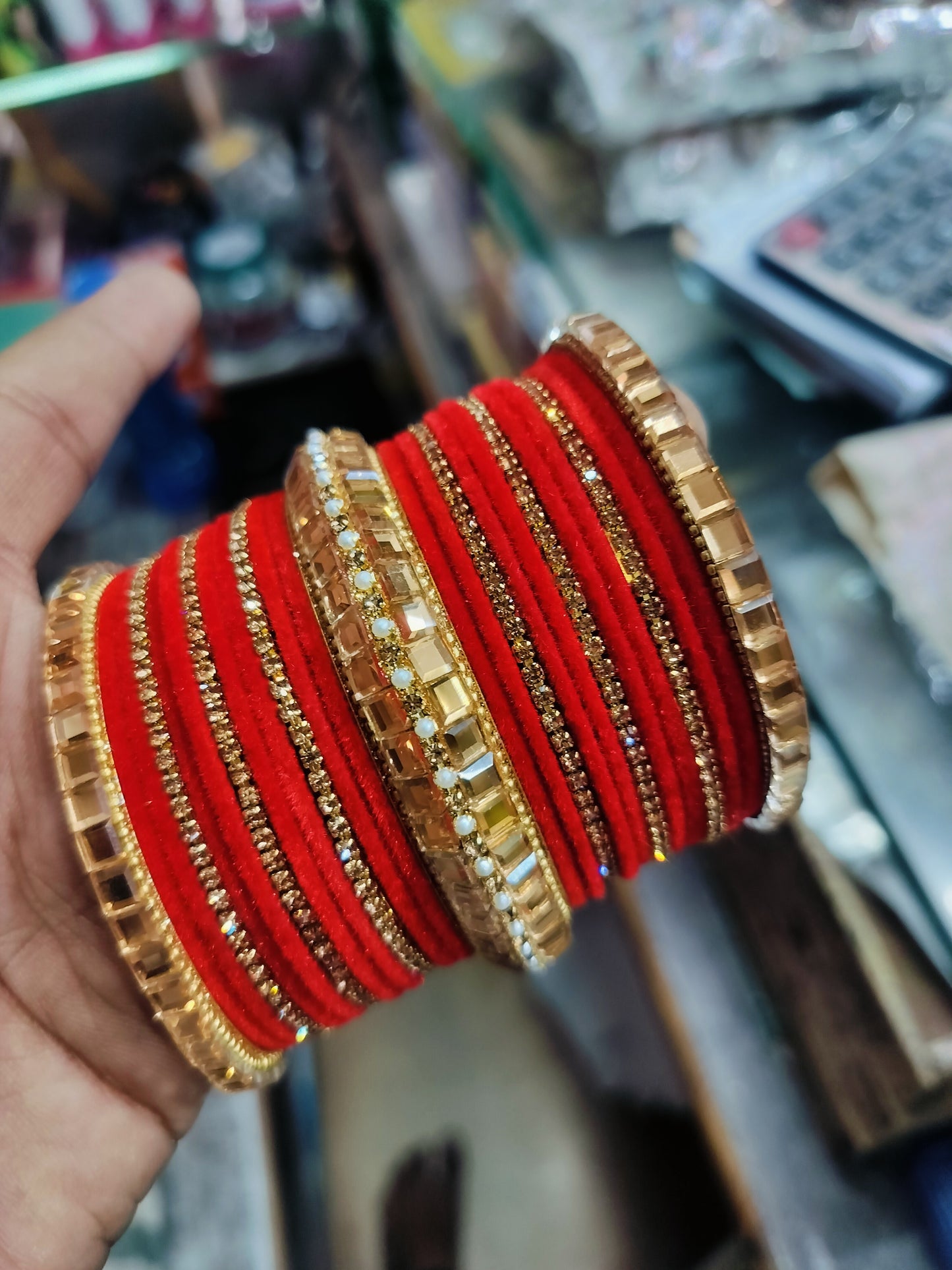 BRIDAL VELVEL BANGLES SET