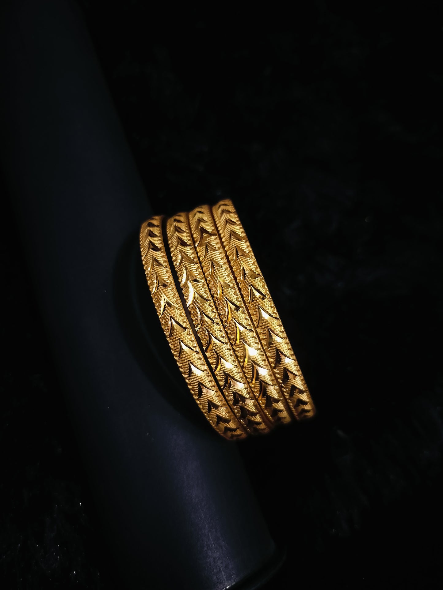 GOLD PLATED COVERING BANGLES