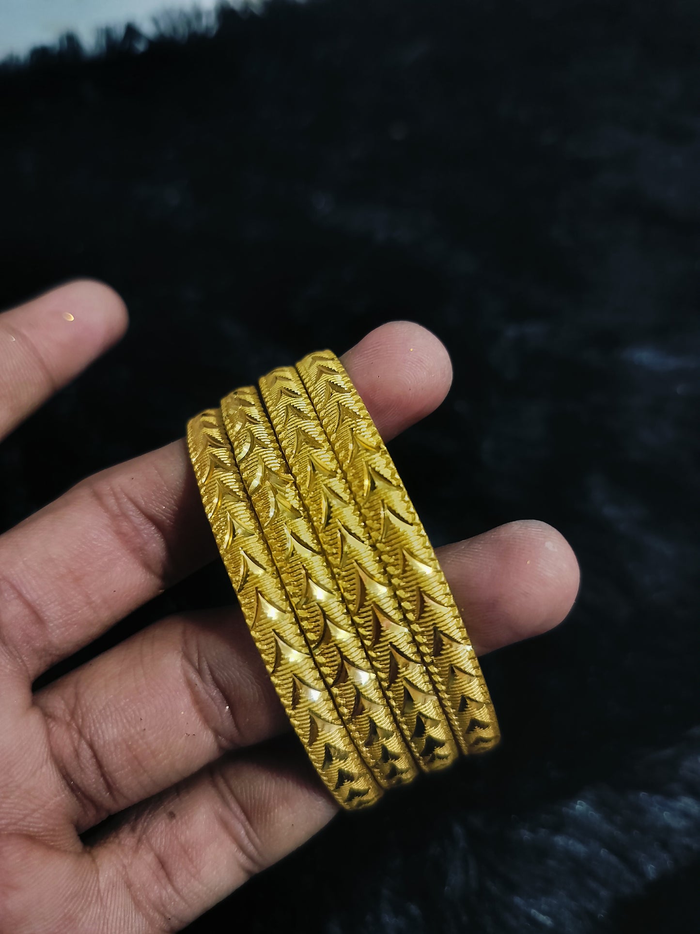 GOLD PLATED COVERING BANGLES