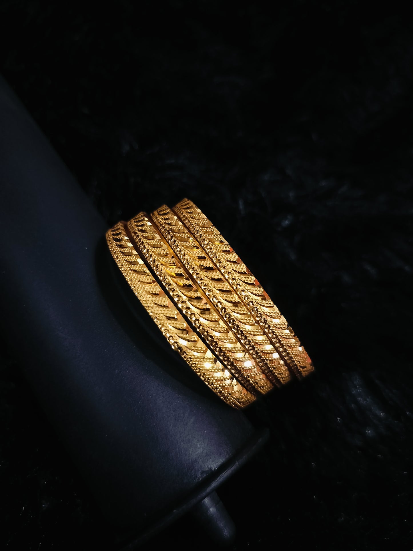 GOLD PLATED COVERING BANGLES