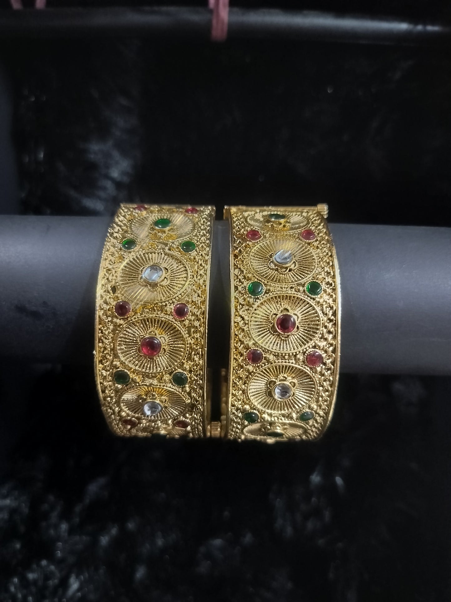 ANTIQUE LOOK KADA BANGLES