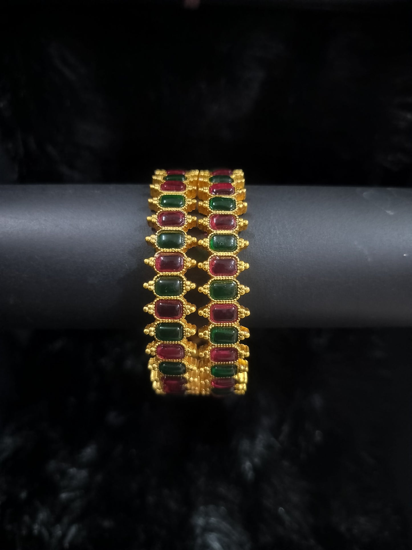 ANTIQUE LOOK KUNDAN  STONE KADA BANGLES