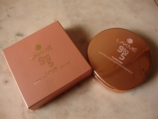 LAKME 9TO5 COMPACT